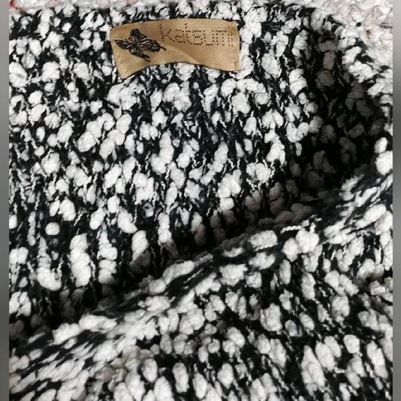 Anthropologie Katsumi shawl - Picture 5 of 7